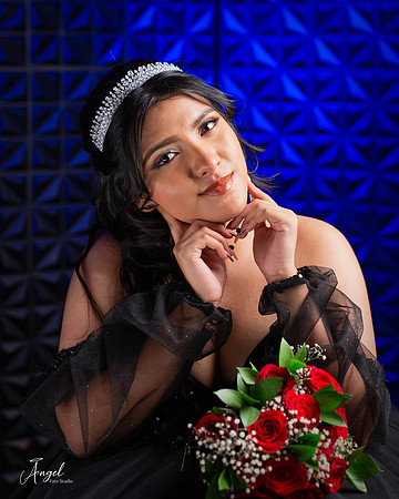 8x10 #2811 KARINA RDZ-0926