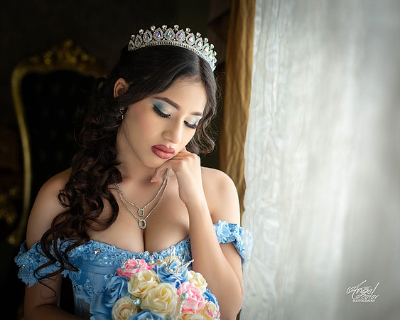 #25597 CECILIA ESPINOZA XV FORMAL 8X10 _RS_2179 copia