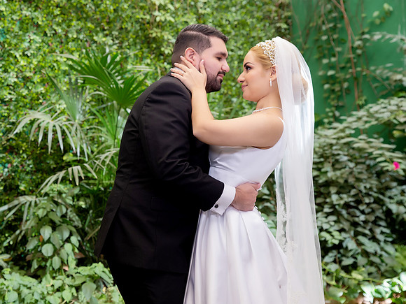 7107 #6037 MIRIAM TRISTAN (BODA)--