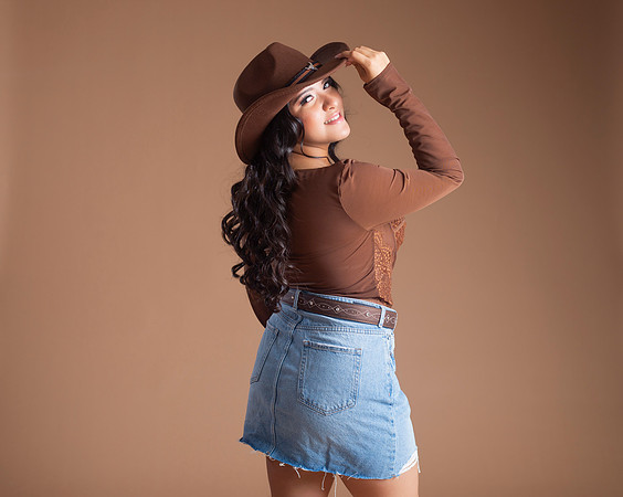 #2811 KARINA RDZ-7046